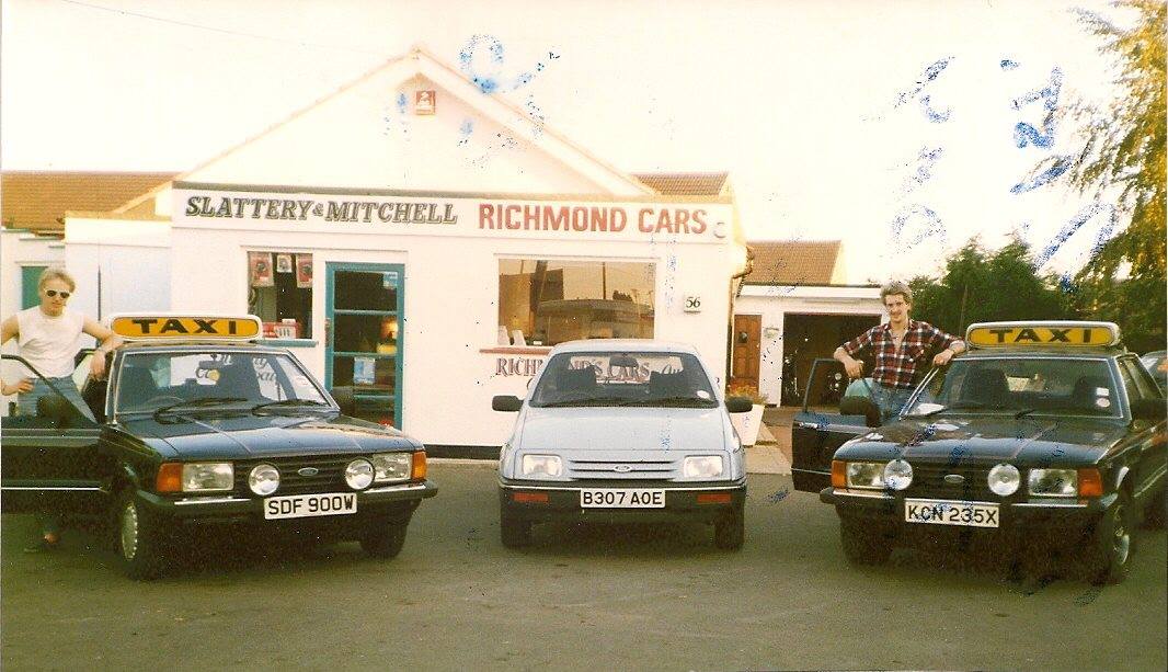 MovementsUK celebrates 35 years of trading